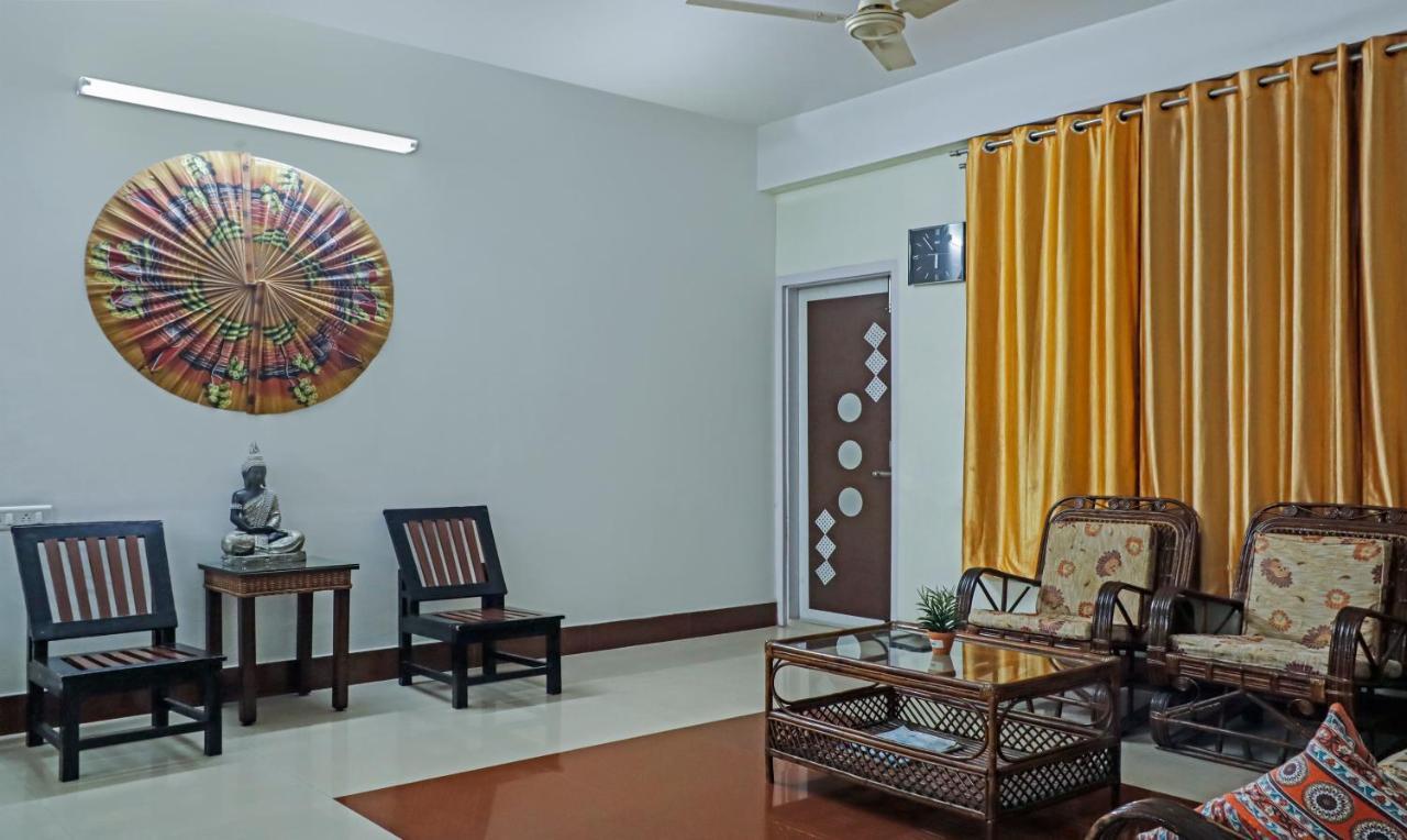 Treebo Umal Homestay Ganeshguri Ґувахаті Екстер'єр фото