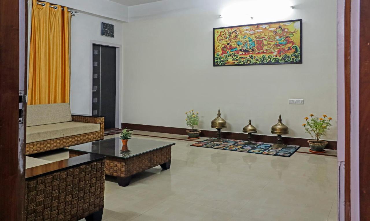 Treebo Umal Homestay Ganeshguri Ґувахаті Екстер'єр фото