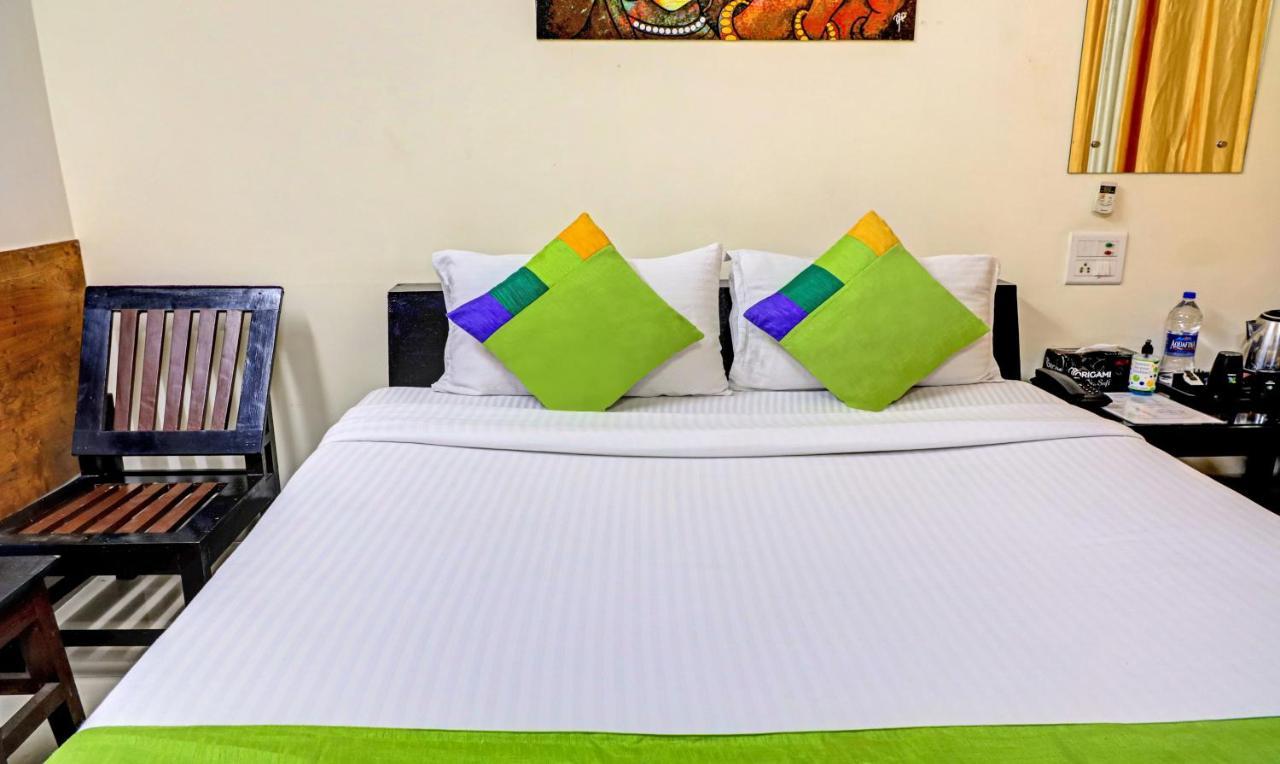 Treebo Umal Homestay Ganeshguri Ґувахаті Екстер'єр фото