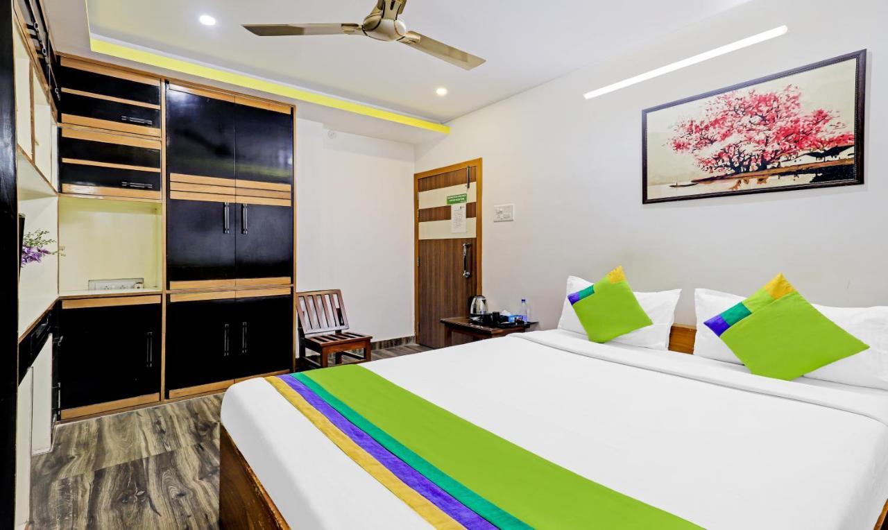 Treebo Umal Homestay Ganeshguri Ґувахаті Екстер'єр фото