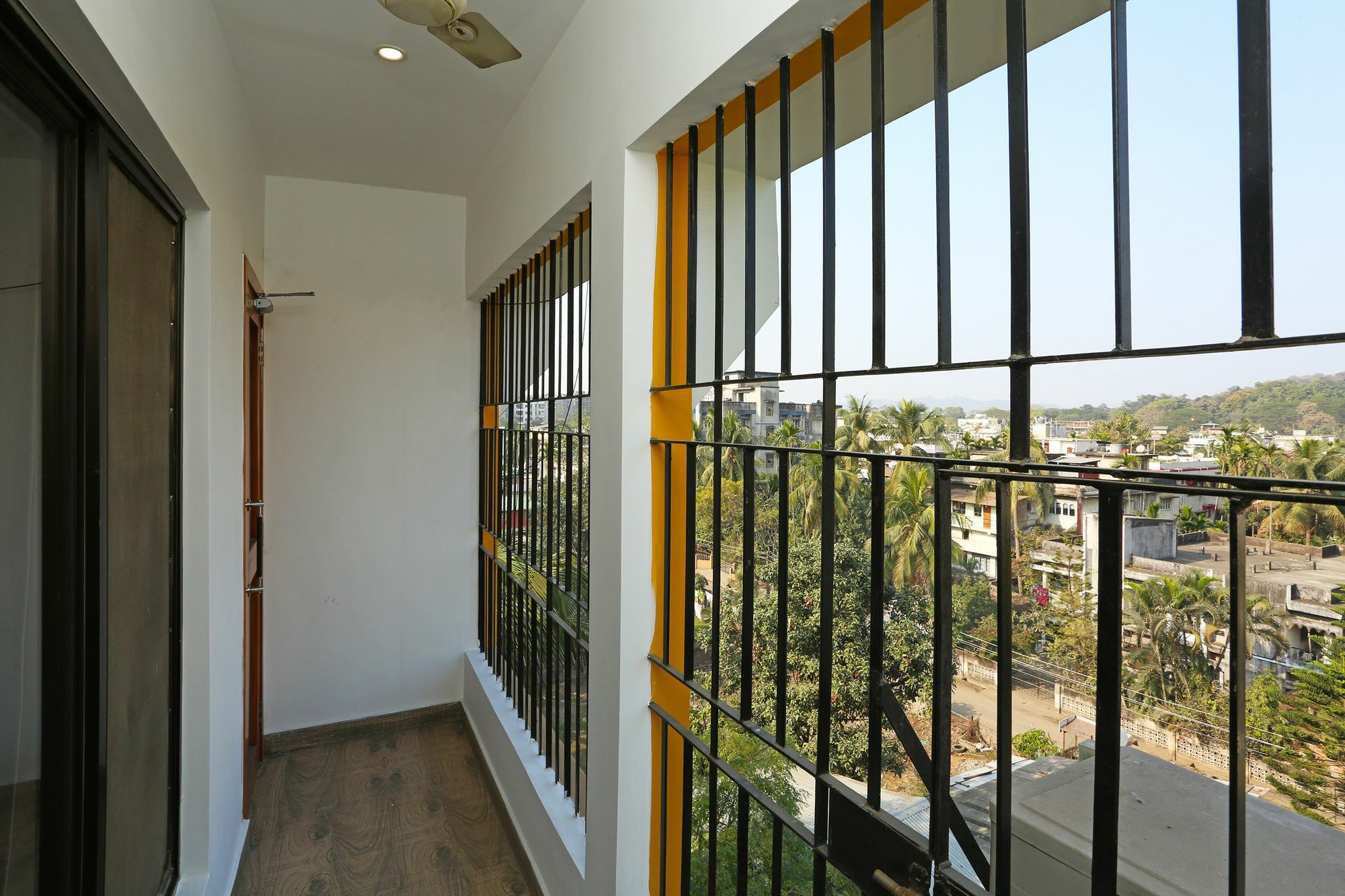 Treebo Umal Homestay Ganeshguri Ґувахаті Екстер'єр фото