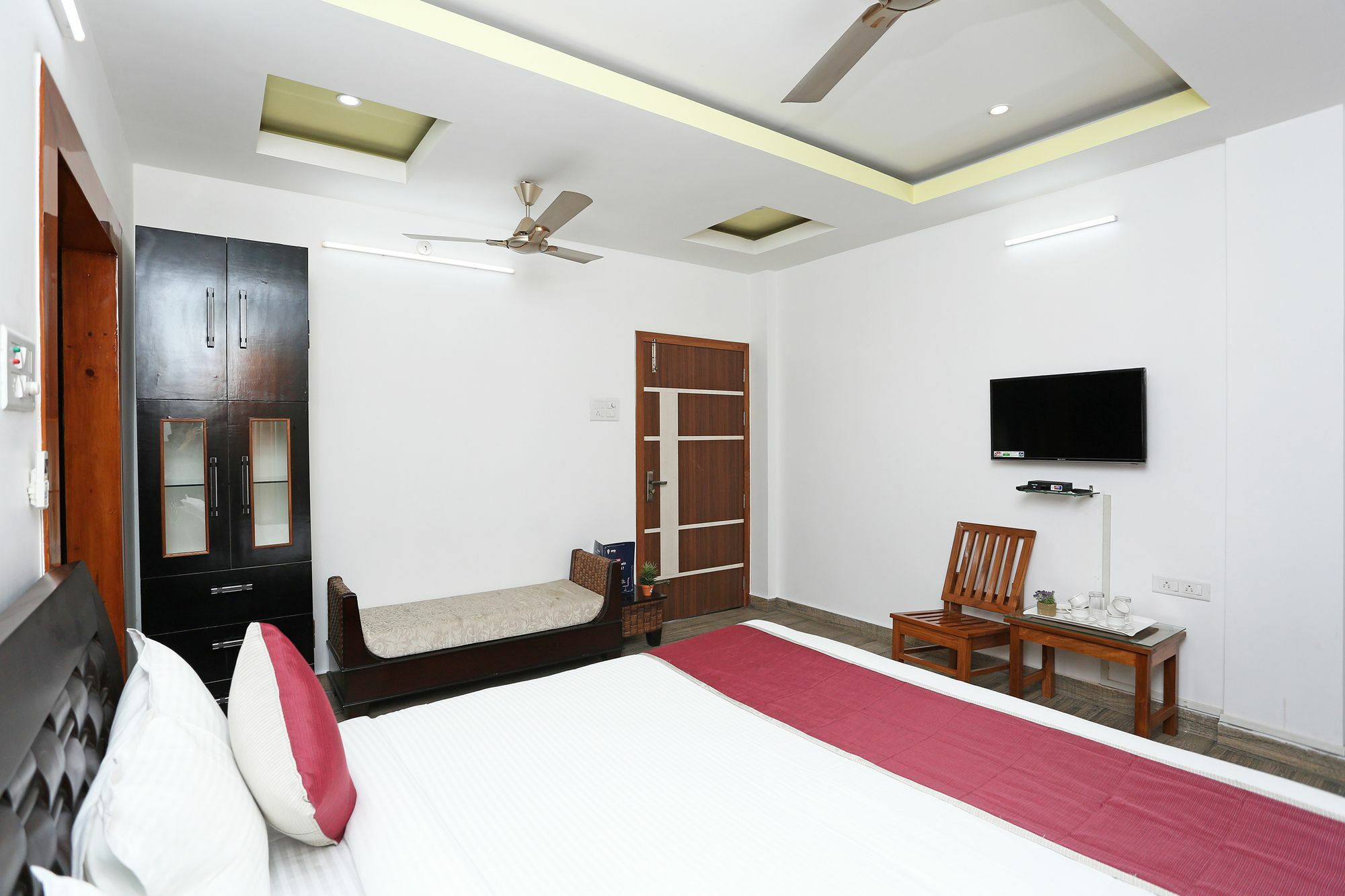 Treebo Umal Homestay Ganeshguri Ґувахаті Екстер'єр фото